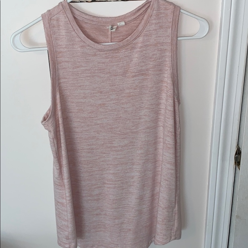 GAP tank top